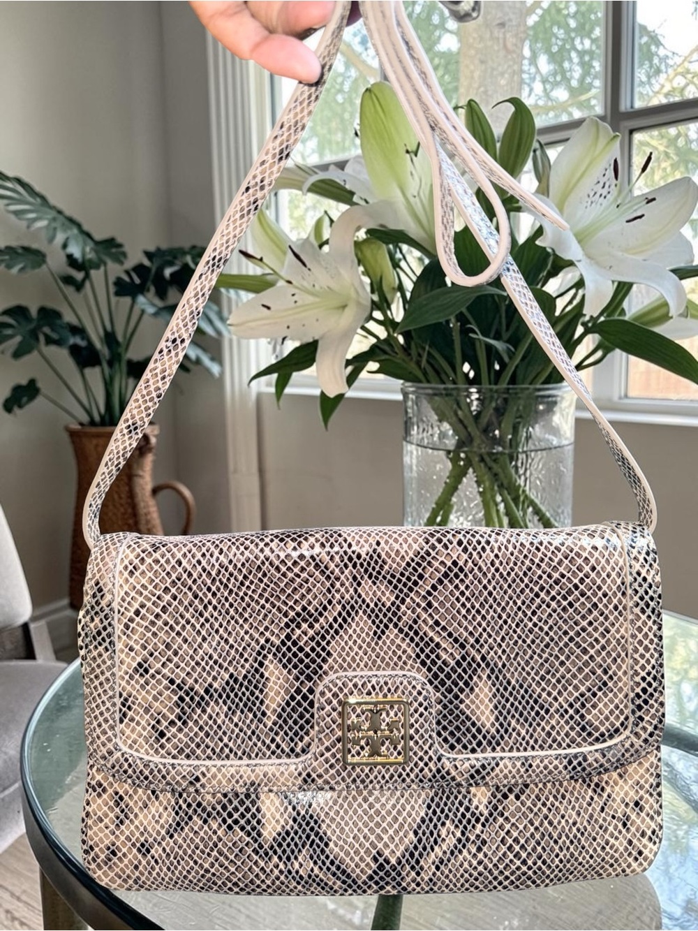 Tory Burch Python Embossed Leather Crossbody Handbag with removable Strap EUC
